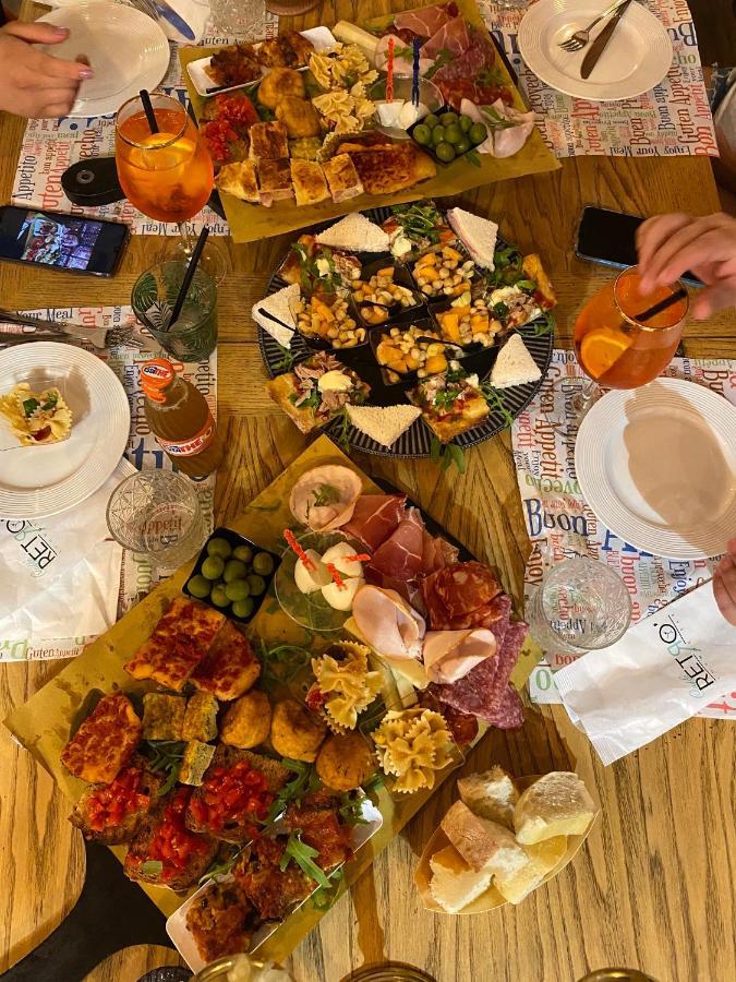 B&B Caffe Retro' Чистерна-ди-Латина Экстерьер фото