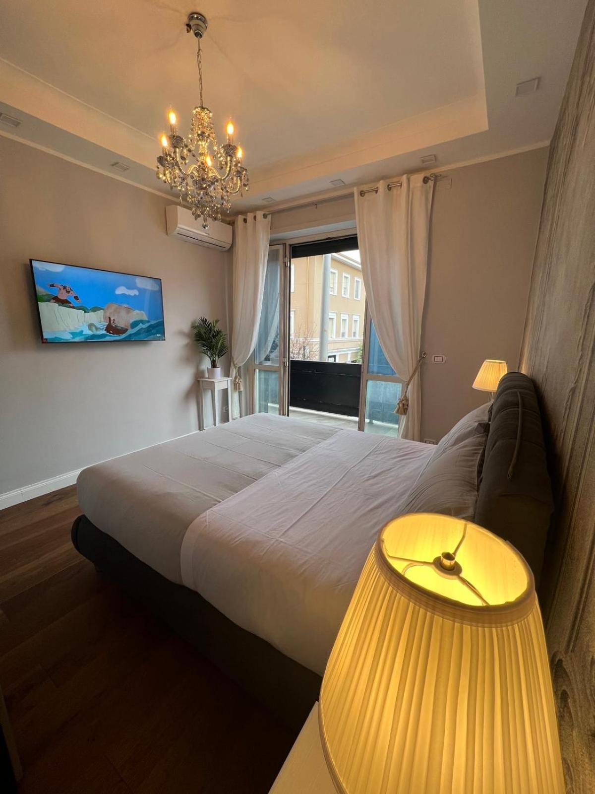 B&B Caffe Retro' Чистерна-ди-Латина Экстерьер фото